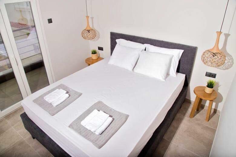 Aelia Boutique Apartments & Rooms Vrasná Kültér fotó