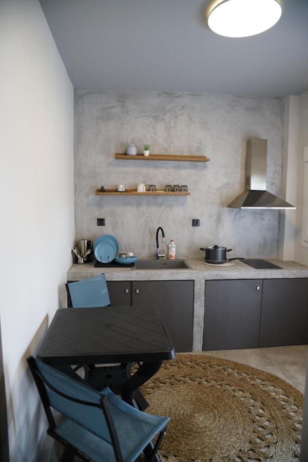 Aelia Boutique Apartments & Rooms Vrasná Kültér fotó